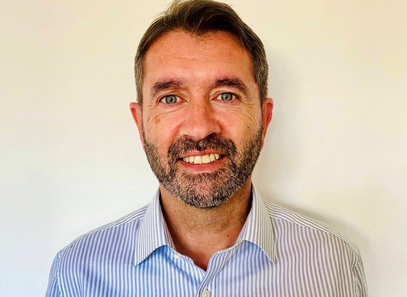 Mark Rutherford, DM Hall